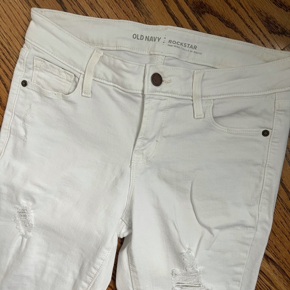 distressed white jeans - Picture 3 of 4